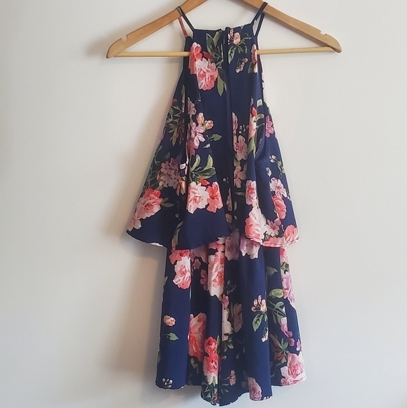 Lulu's floral romper - Picture 4 of 5